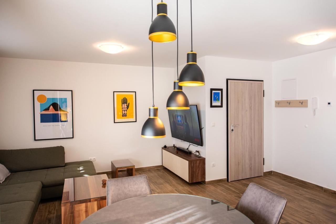 Apartamento View Of *
