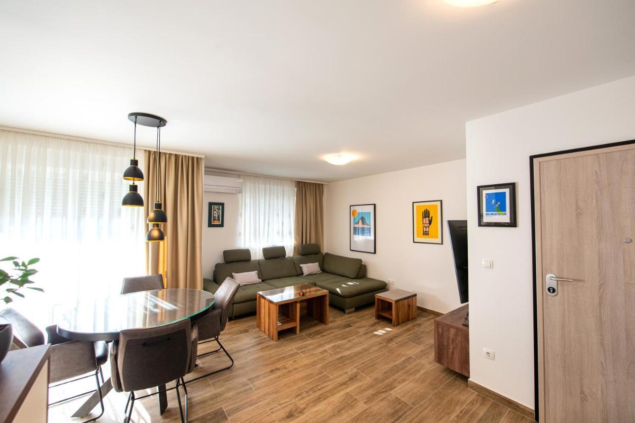Apartamento View Of *