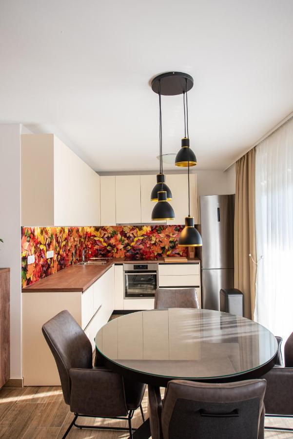 Apartamento View Of *